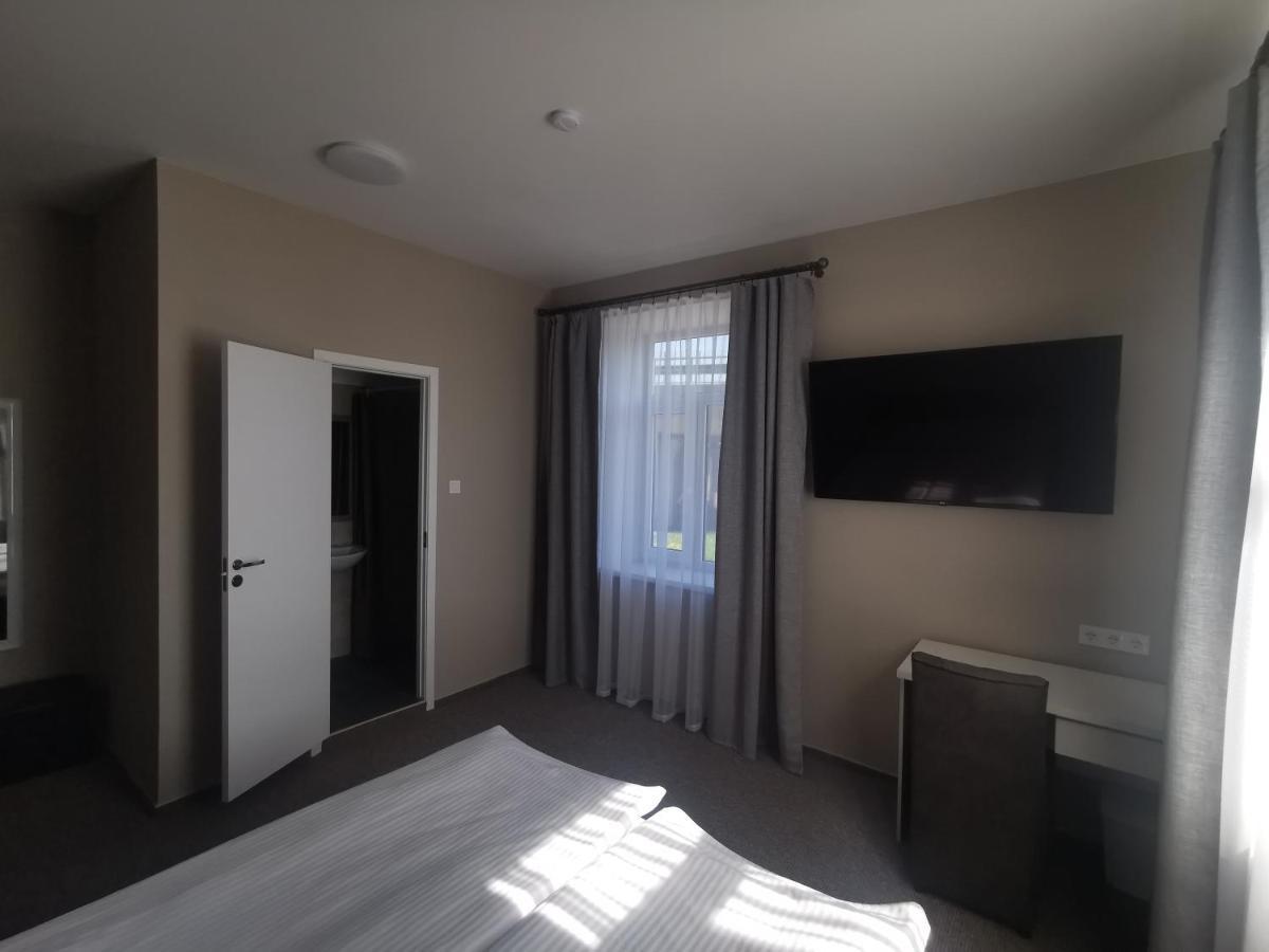 Central Hotel With Free Parking Riga Luaran gambar