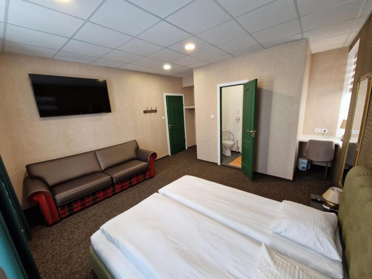 Central Hotel With Free Parking Riga Luaran gambar