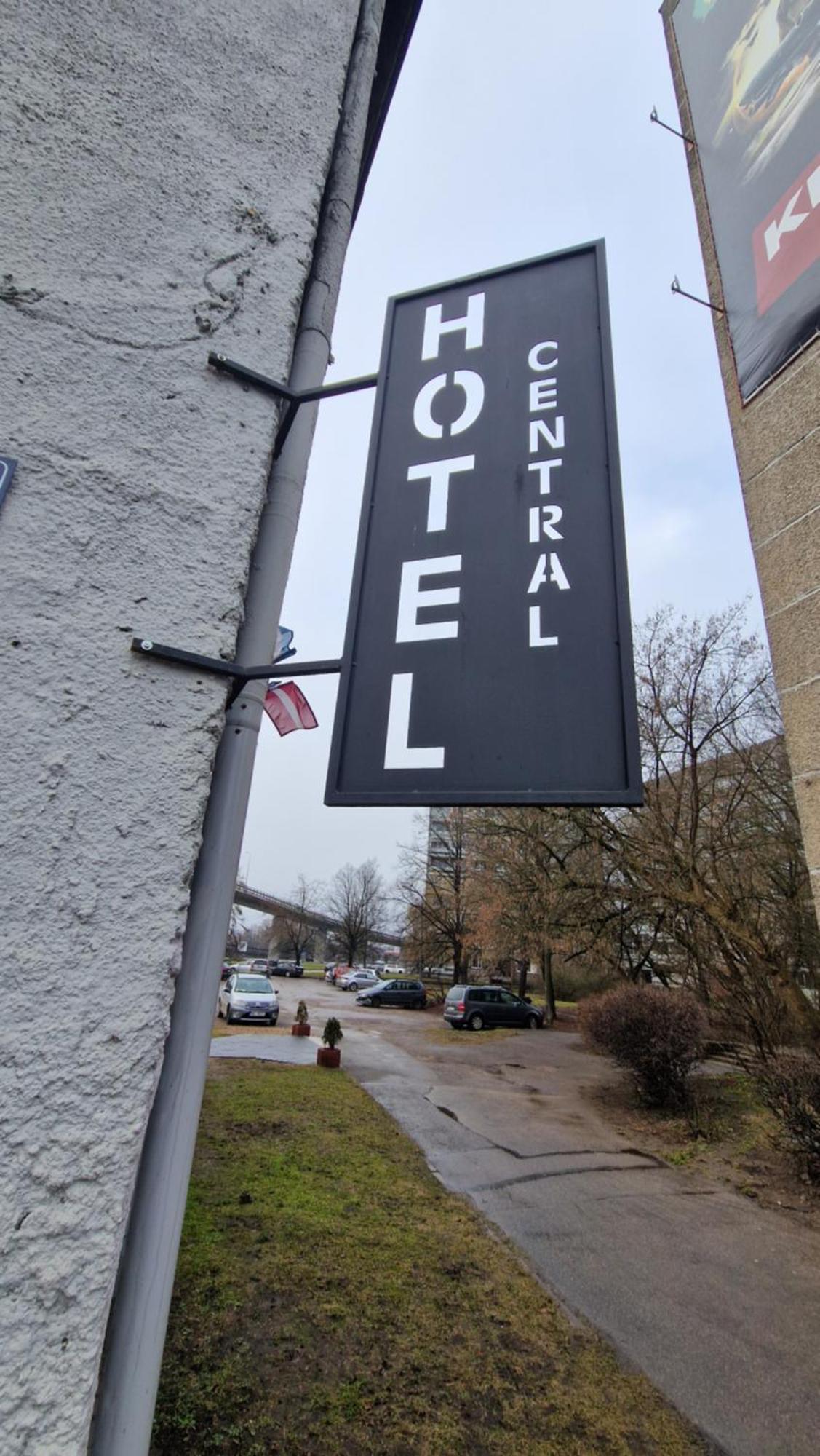 Central Hotel With Free Parking Riga Luaran gambar